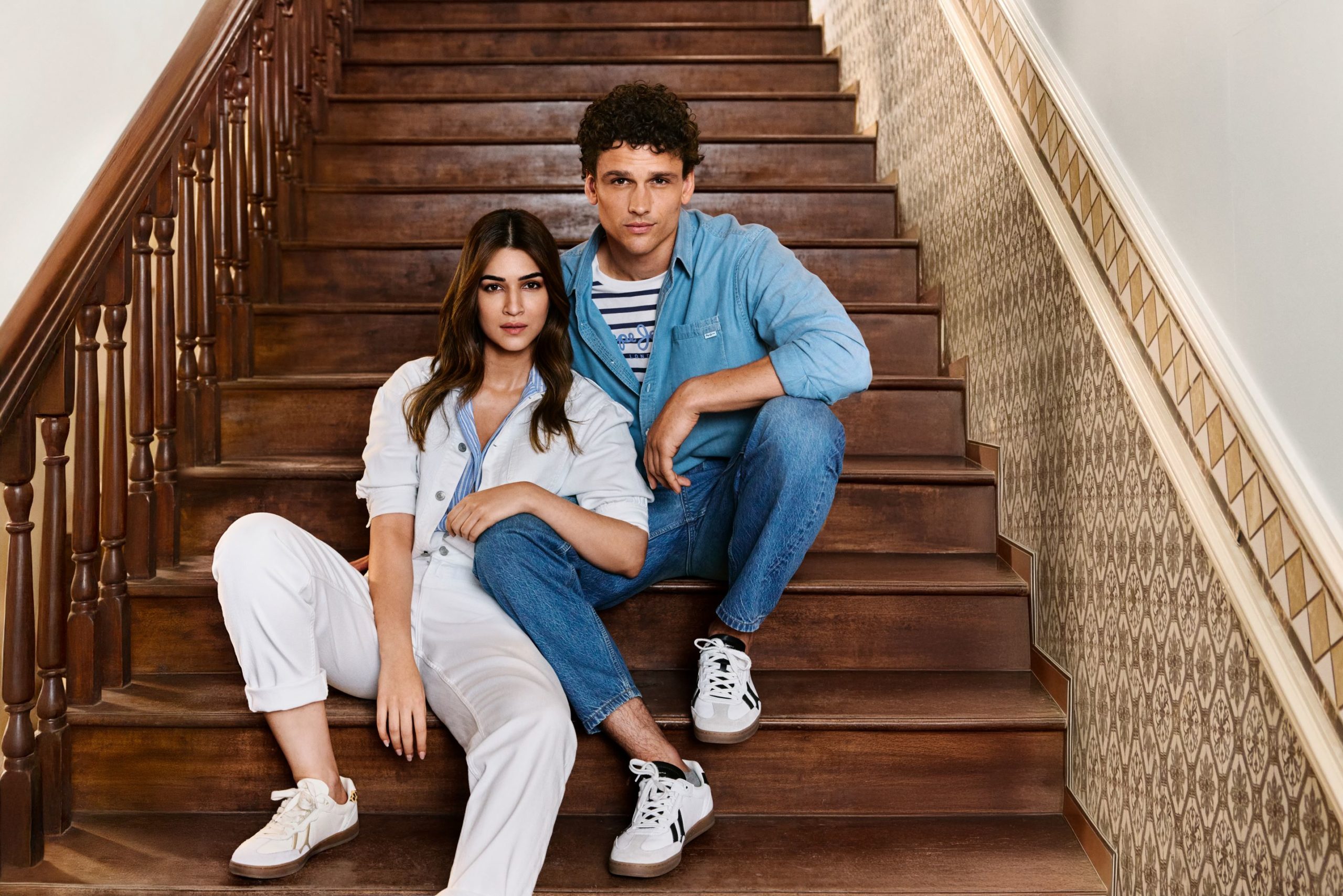 told meg a farmered egy pepe sneakerrel