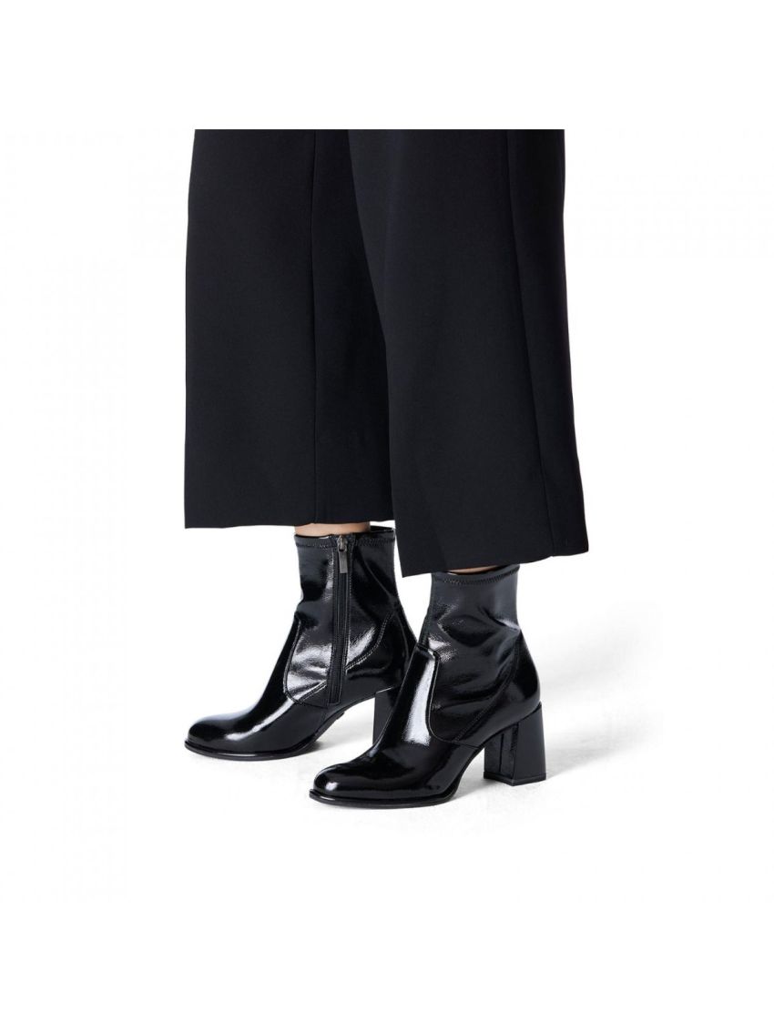 Tamaris  1-25357-41-018