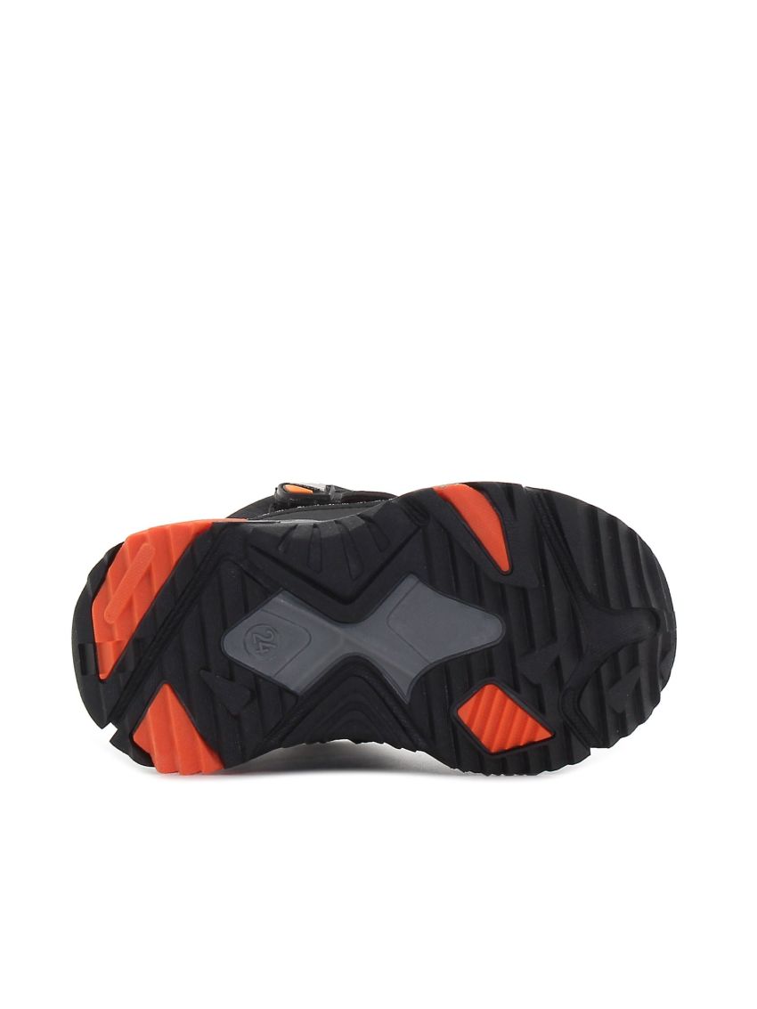 Wink Kaldius  HL42206-1B