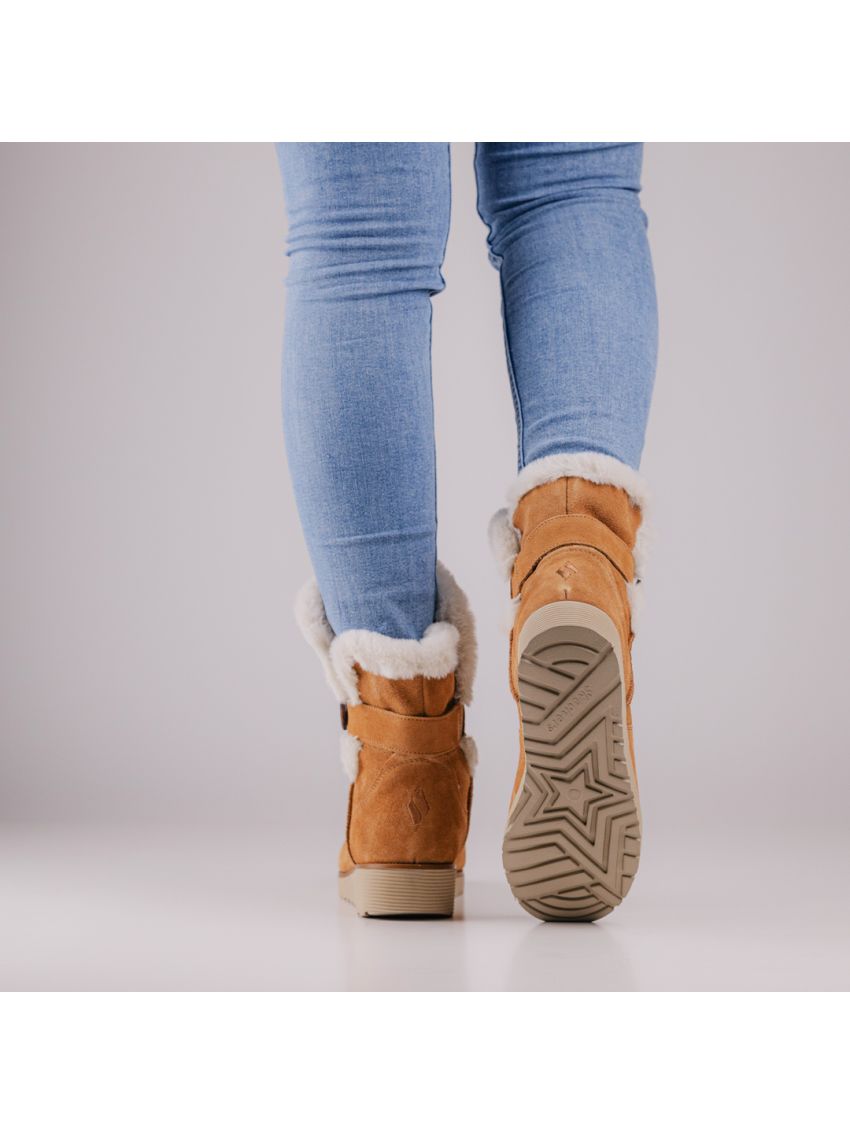 Skechers Keepsakes Wedge Cozy Peak  49811-TAN