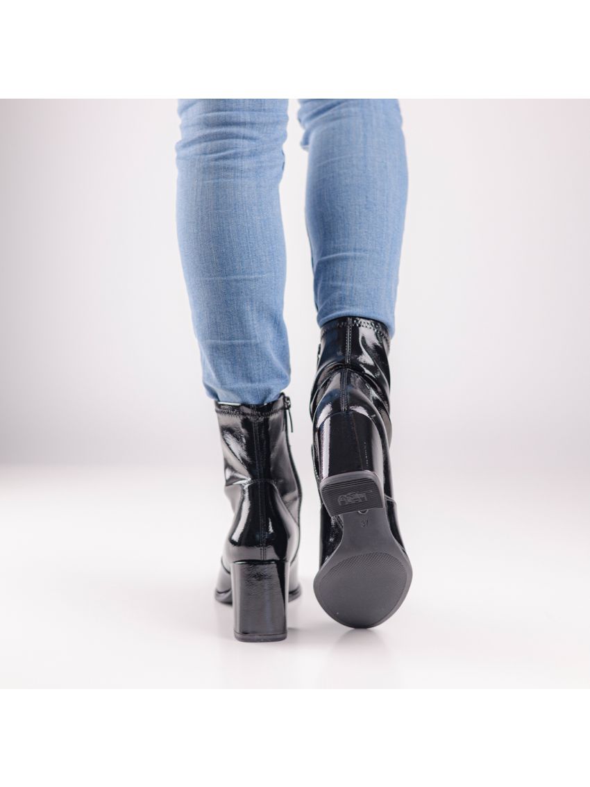 Tamaris  1-25357-41-018