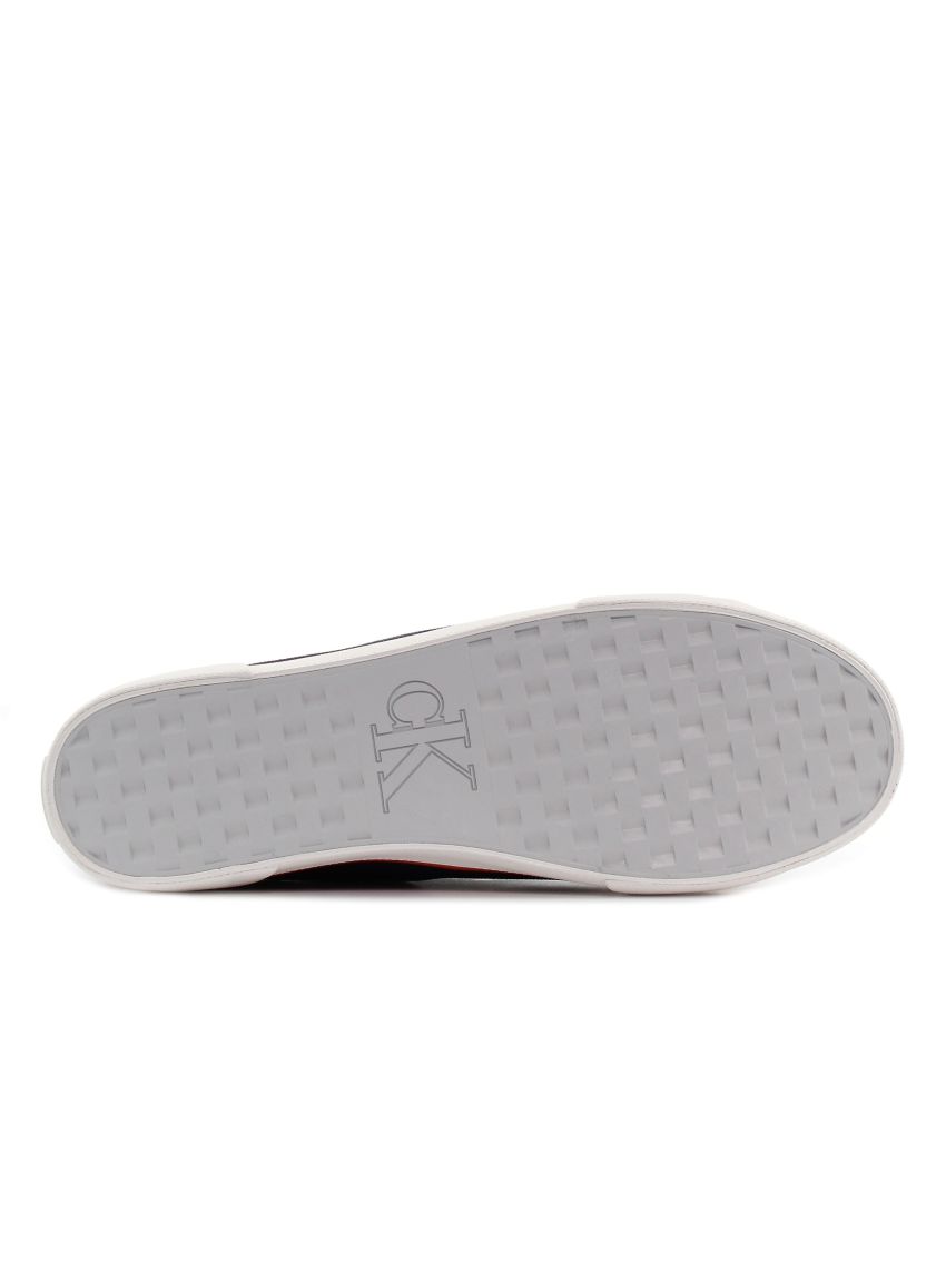 Calvin Klein Ess Vulc Low Mg  YM0YM01301-0Z0
