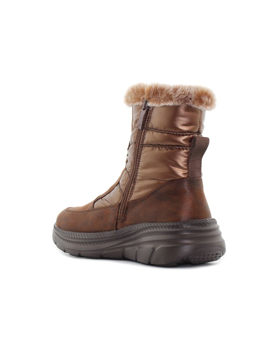 Wink - Zorak marou femei bocanci