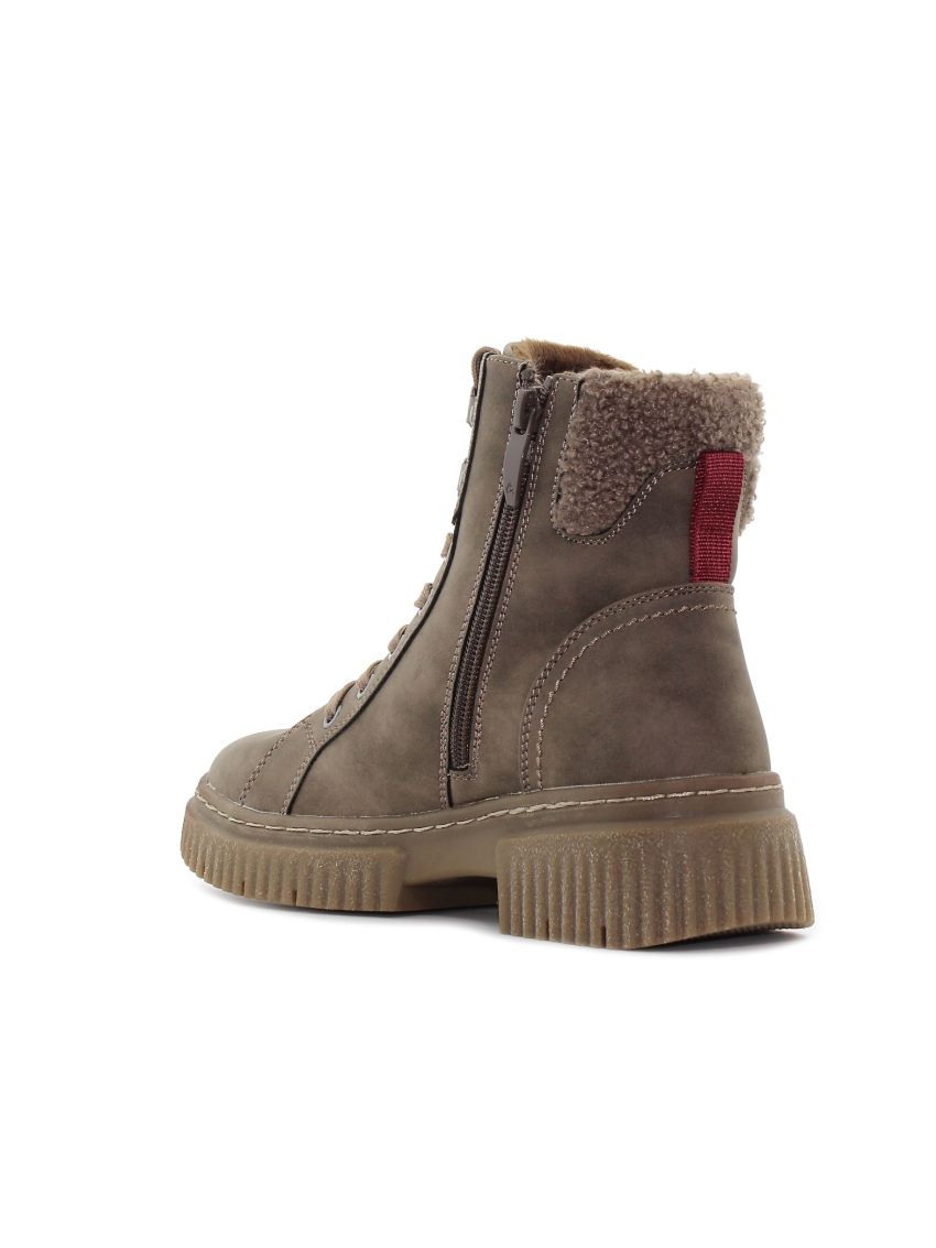 Wink - Nenon marou femei pentru drumeții