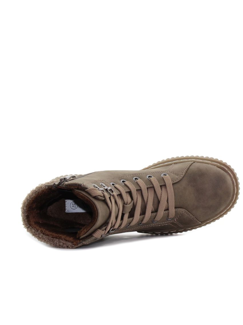 Wink - Nenon marou femei pentru drumeții