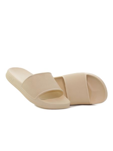 Coqui Tora bézs női papucs-01