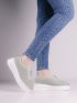 Yolera Neagley  D9233-LGREEN