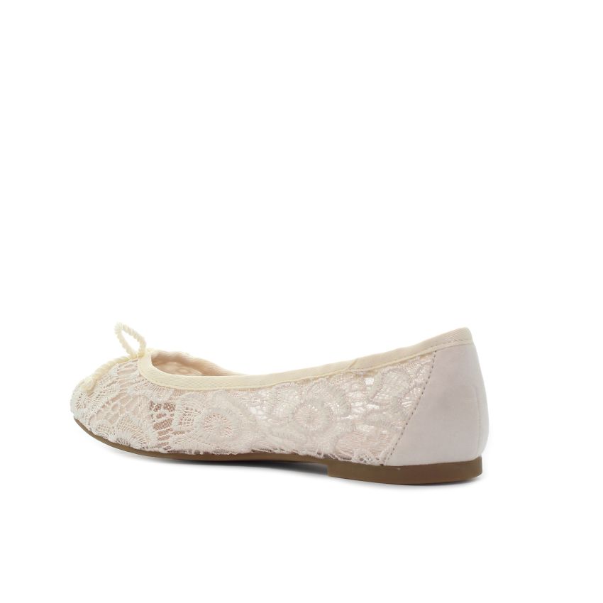 Tamaris törtfehér csipkés női bebújós cipő