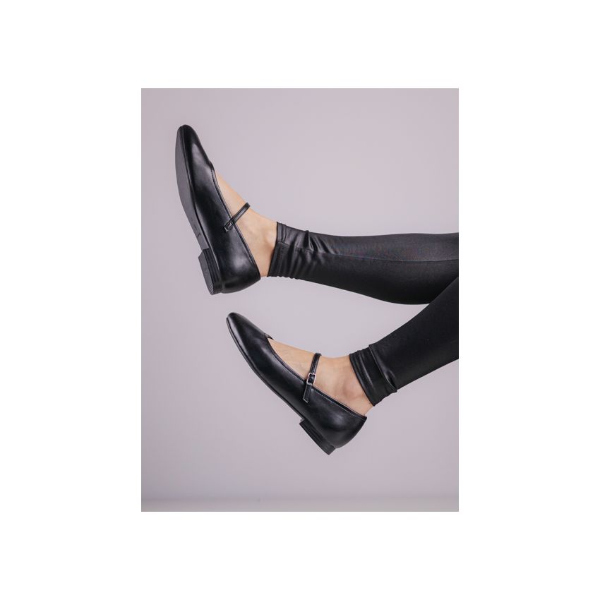 Tamaris fekete női cipő