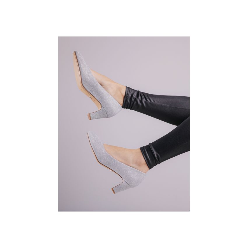 Tamaris csillogó ezüst női magassarkú