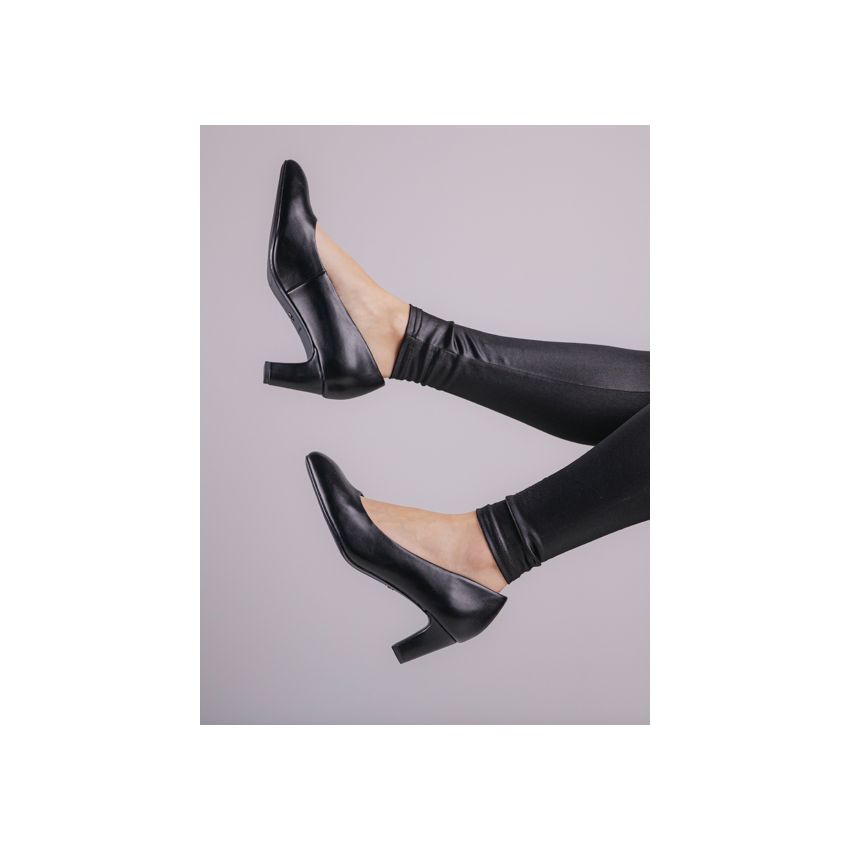 Tamaris fekete női magassarkú