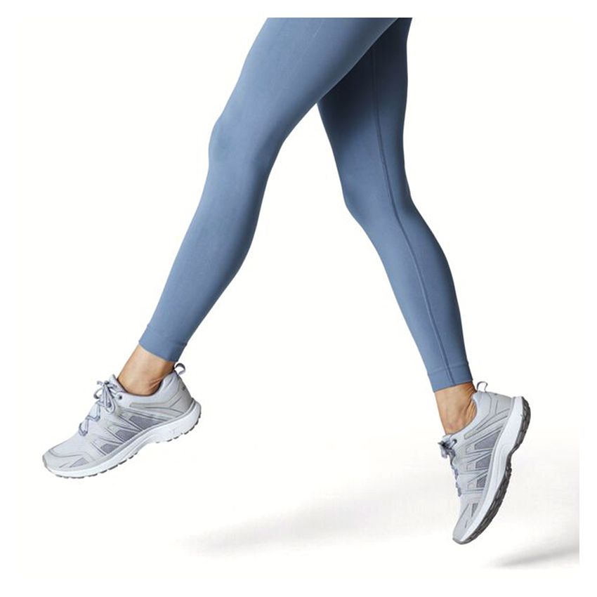 Tamaris szürke női cipő