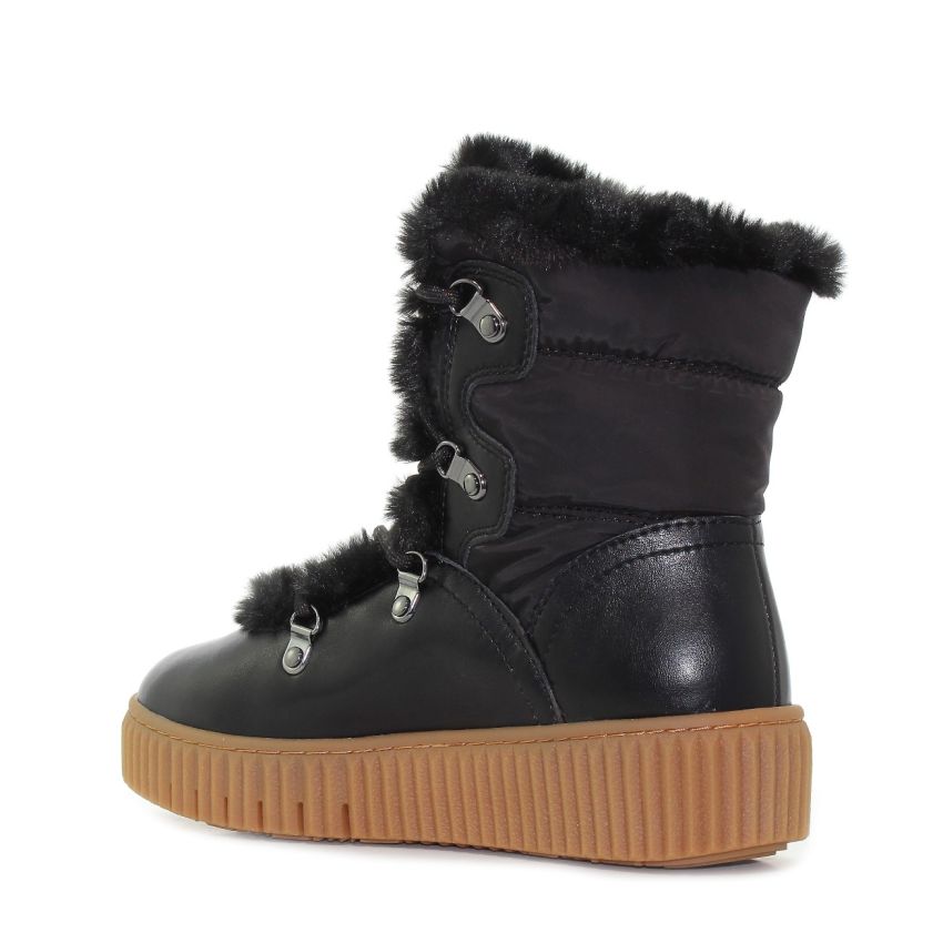 Tamaris fekete női csizma