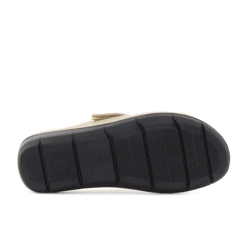 Tamaris arany női papucs