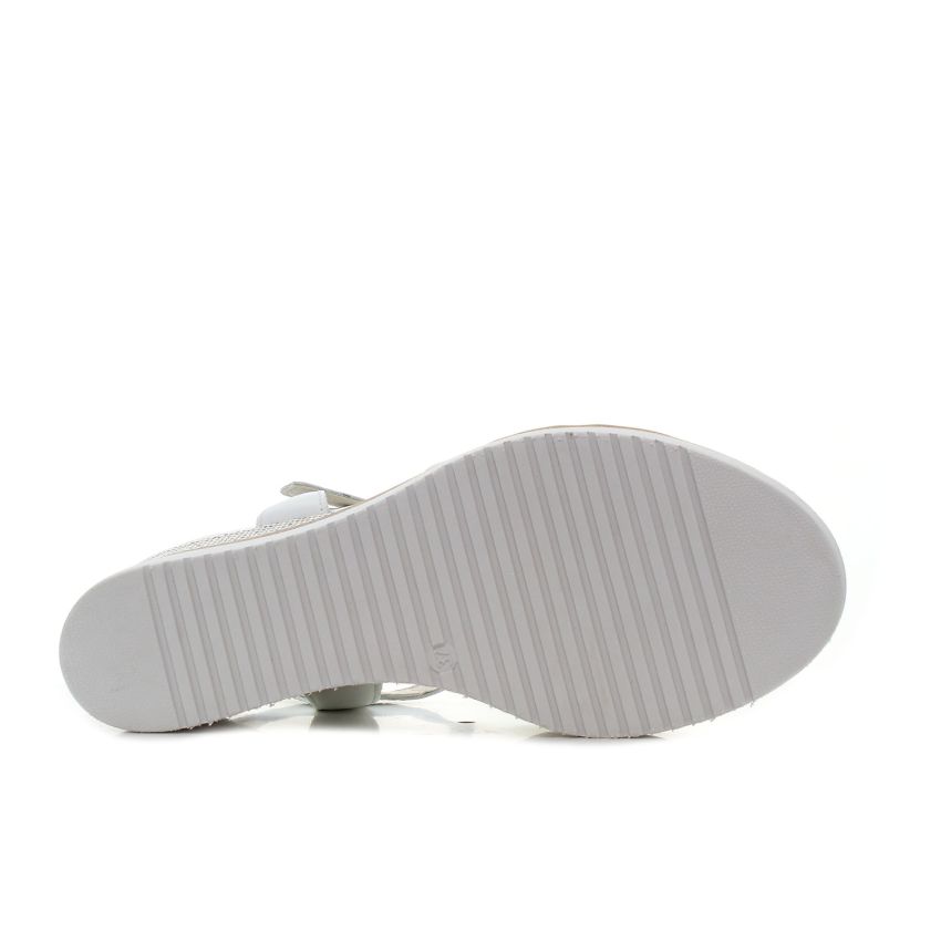 Tamaris fehér női szandál