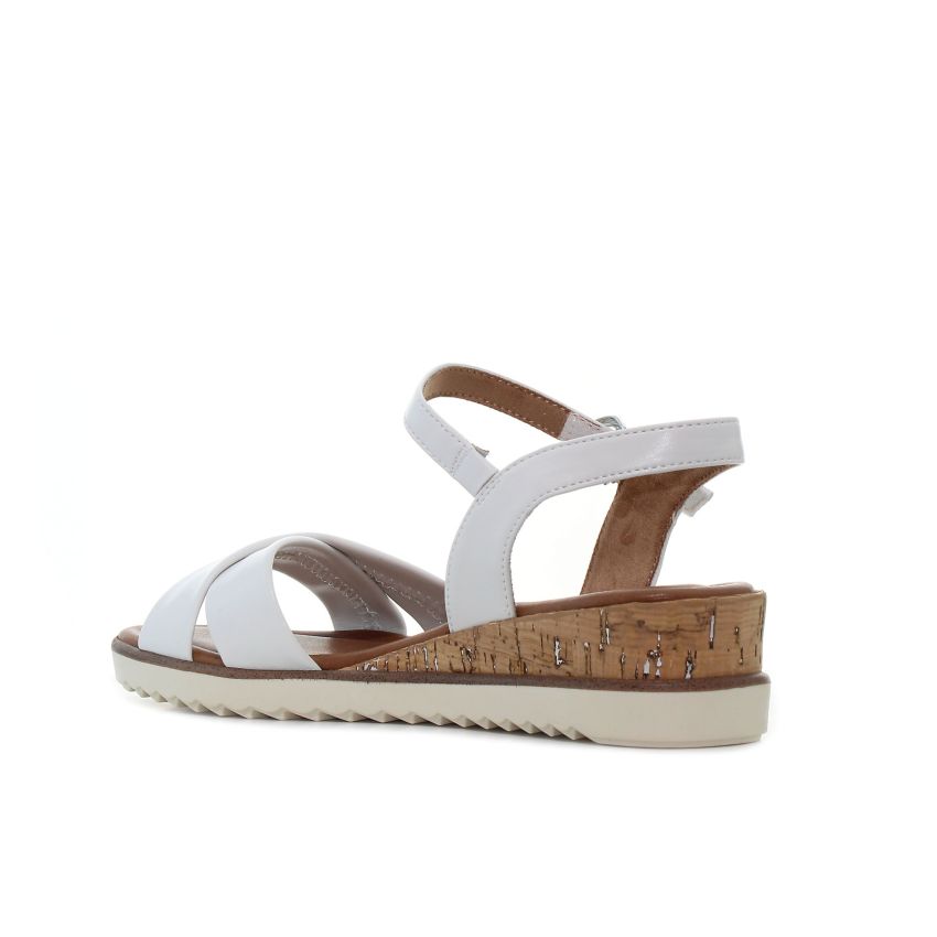 Tamaris fehér női szandál