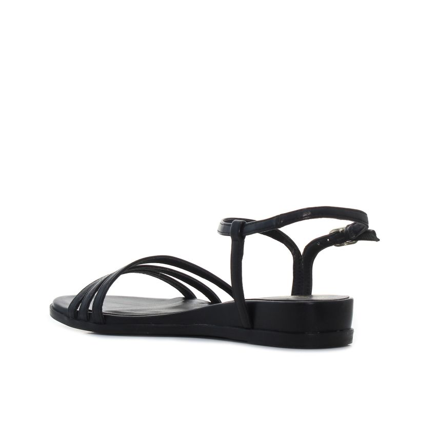 Tamaris fekete női szandál