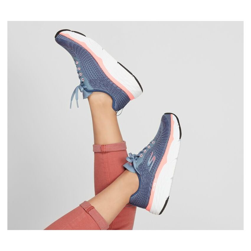 Skechers May Cushioning Elite sötétkék női cipő