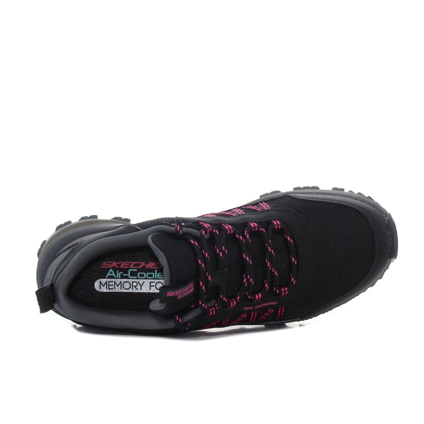 Skechers Max Protect Legacy fekete női cipő