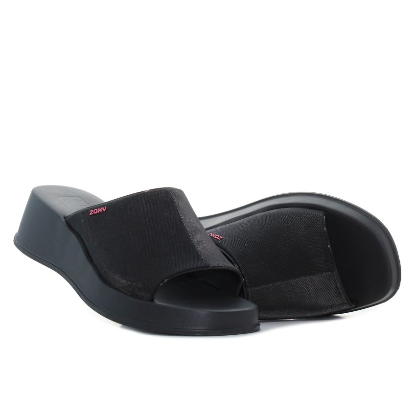 Ipanema Zaxy Essencial fekete női papucs