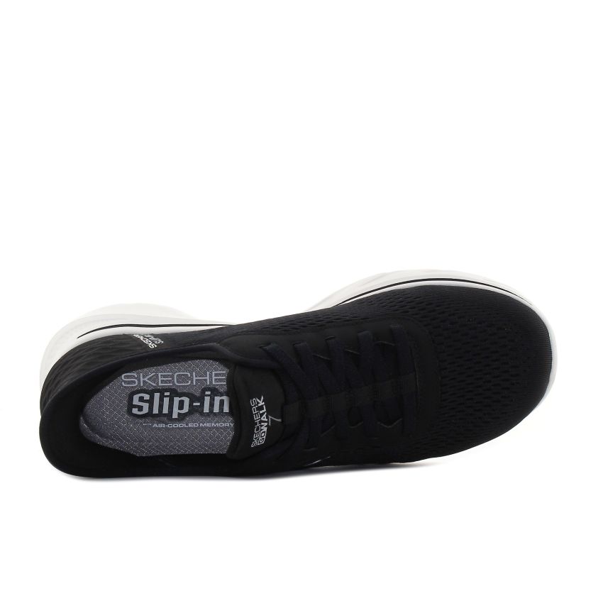 Skechers Slip-Ins - GO Walk 7 - Free Hand 2 fekete férfi bebújós cipő
