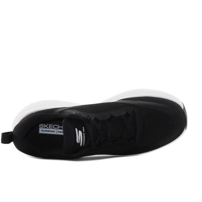 Skechers GO Run Supersonic Max fekete férfi cipő