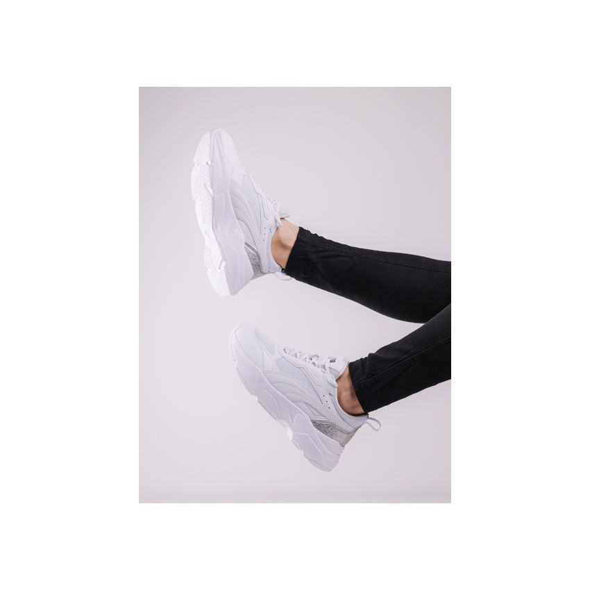 Puma Cassia Distressed fehér női cipő