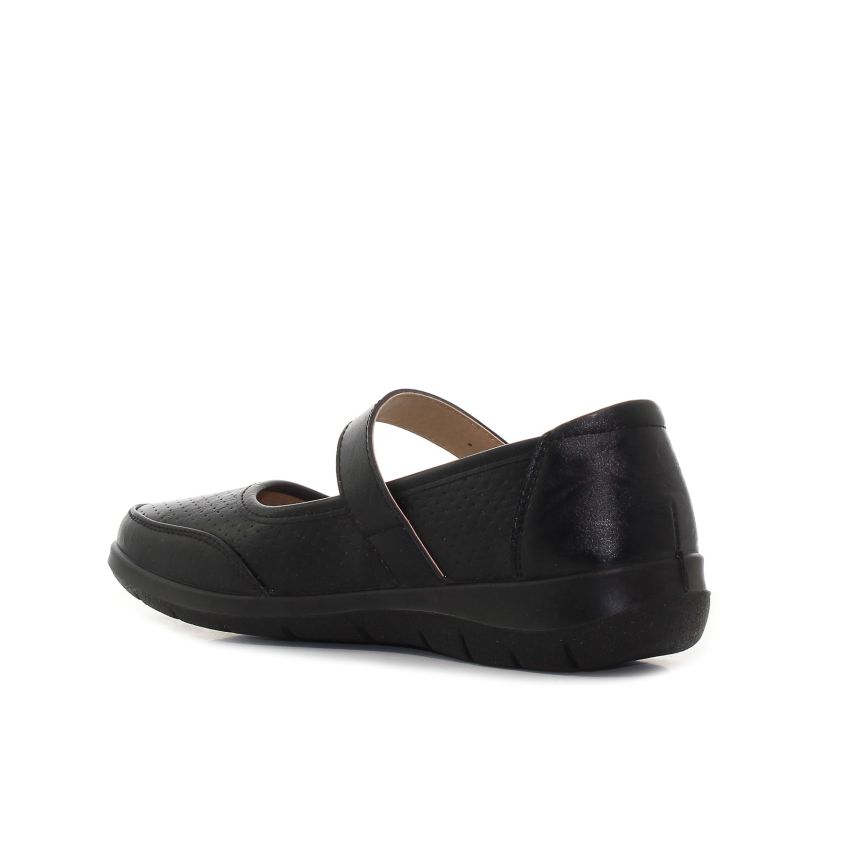 Goll Ania fekete női bebújós cipő