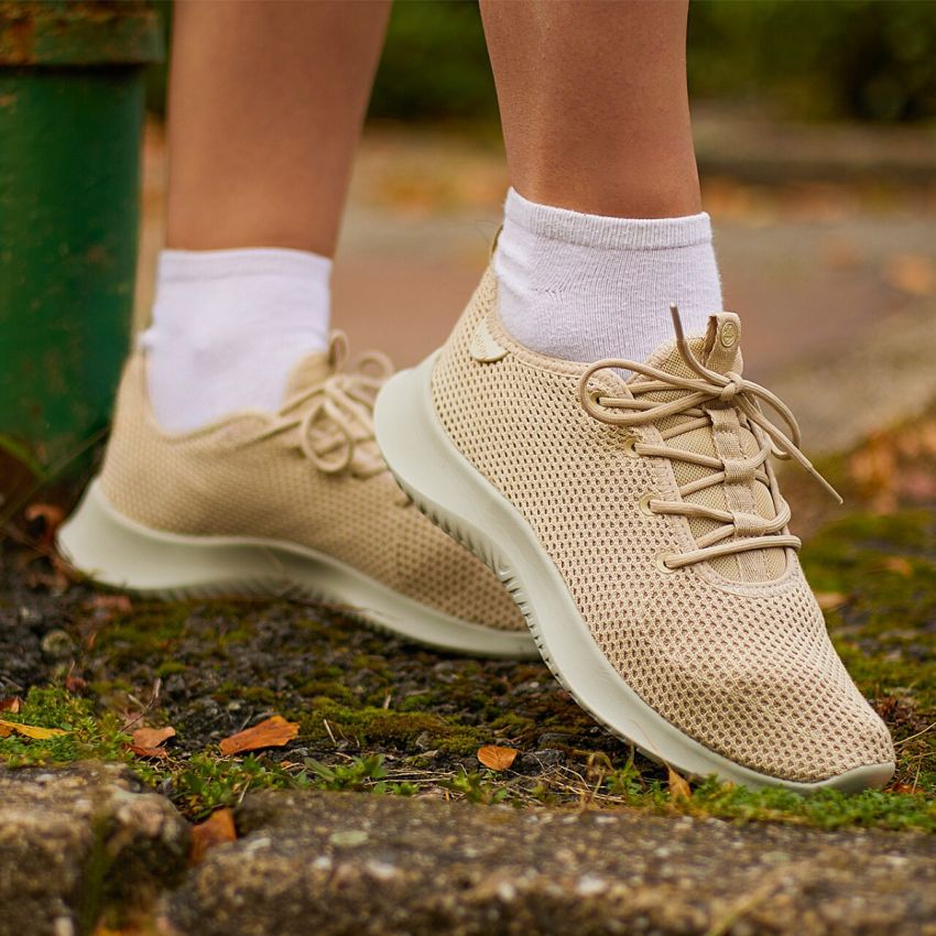 Coqui Wake On bézs női cipő