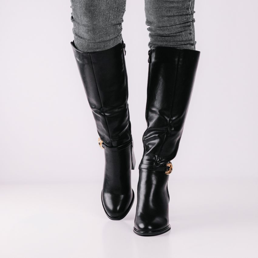 Yolera - Sandra fekete női magasszárú csizma