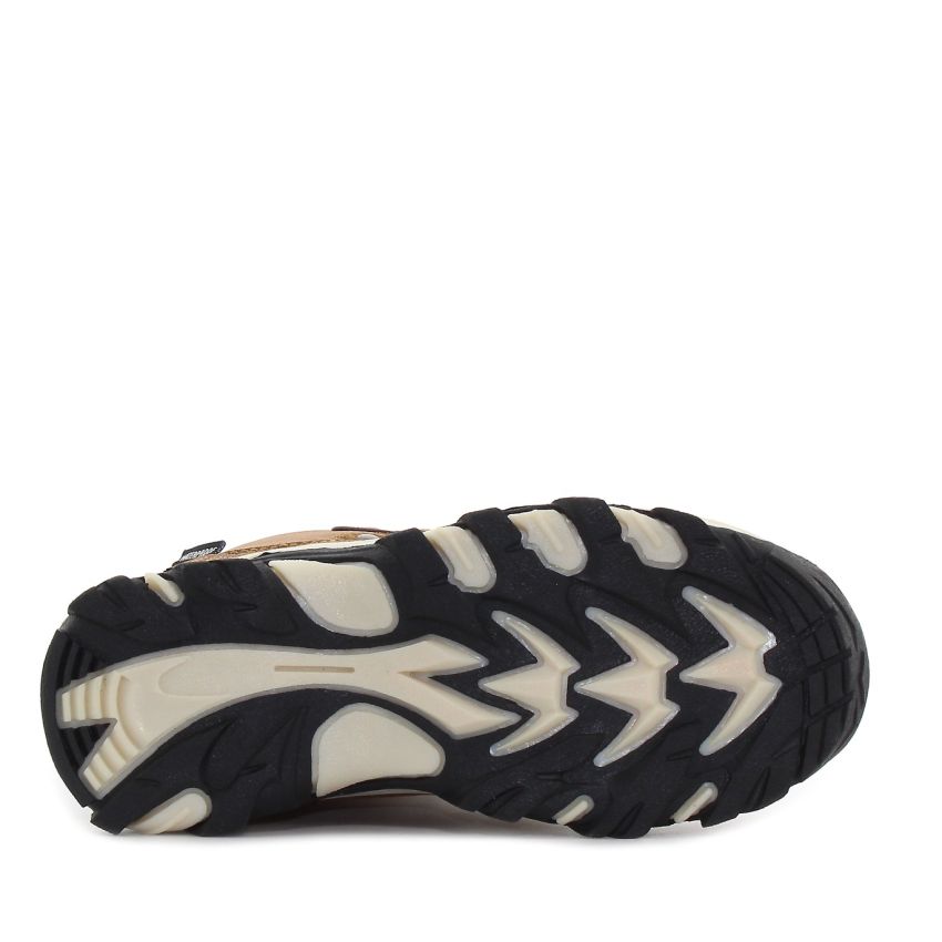 Wink - Uceni vízlepergető barna gyerek bakancs