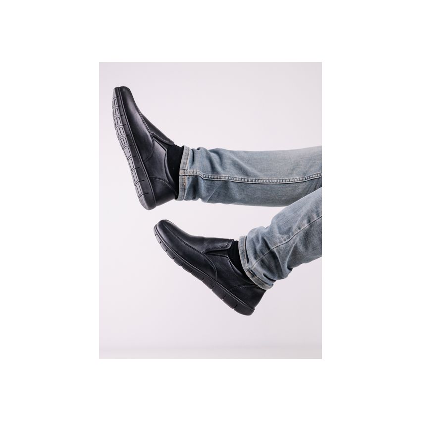 Yolera - Arc fekete férfi cipő