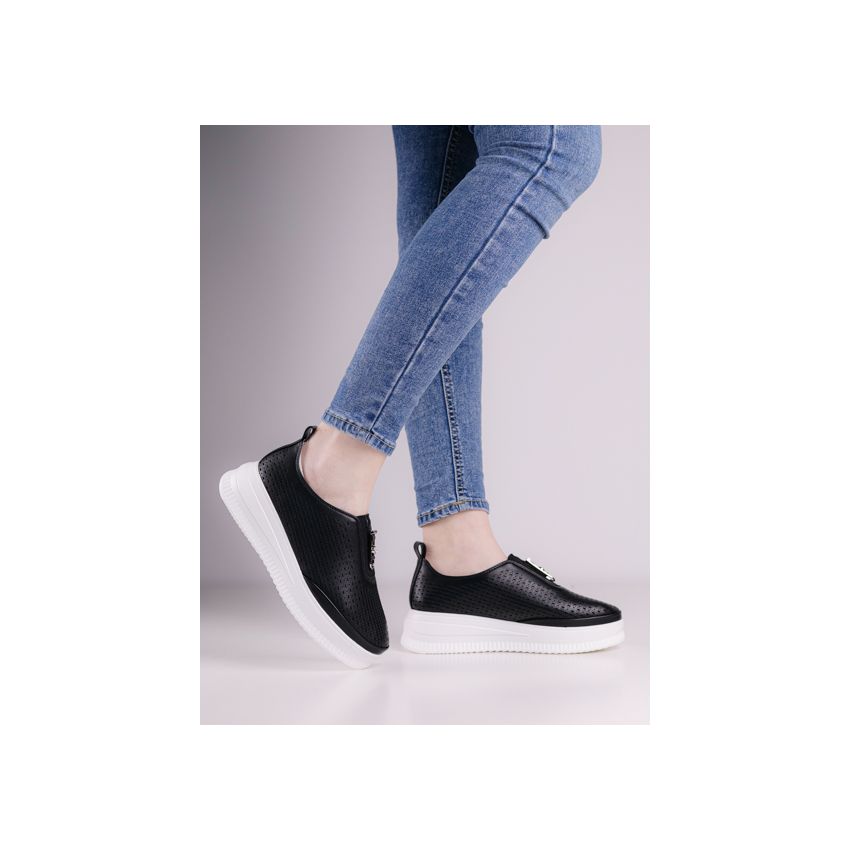 Yolera - Neagley fekete bebújós női cipő