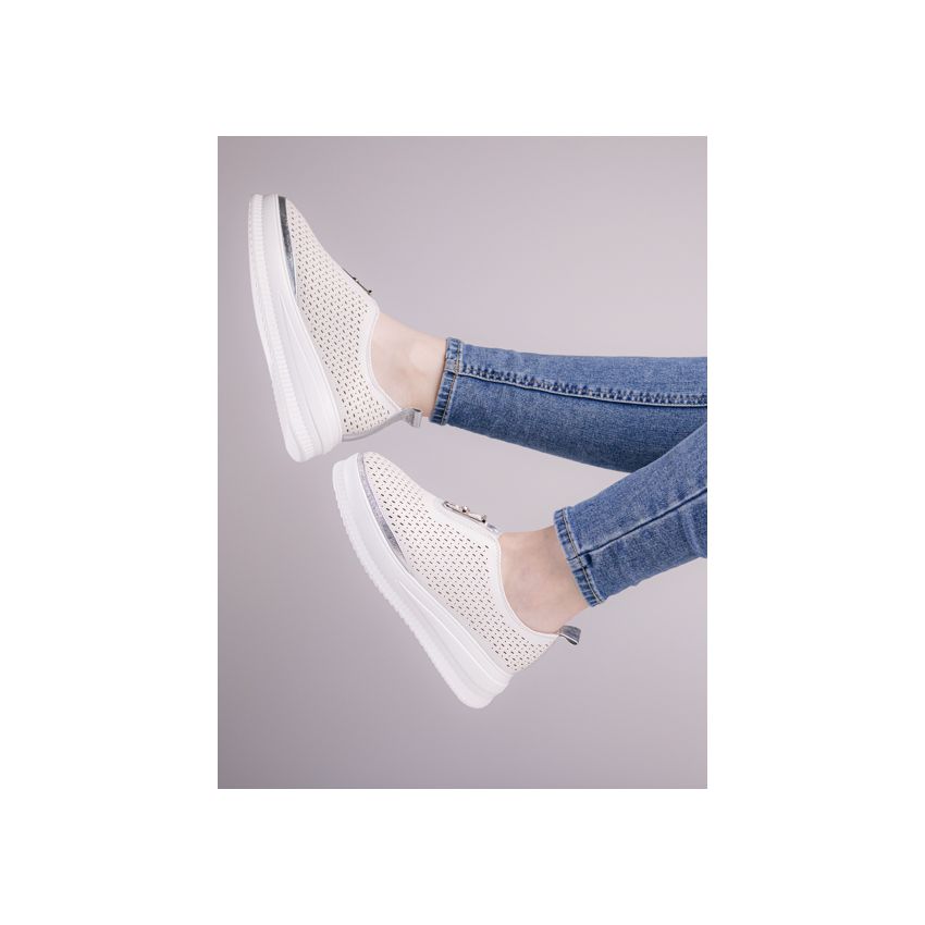 Yolera - Neagley törtfehér bebújós női cipő