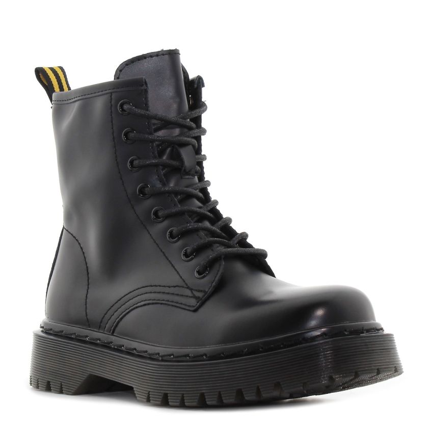 Yolera - Hela fekete női bakancs