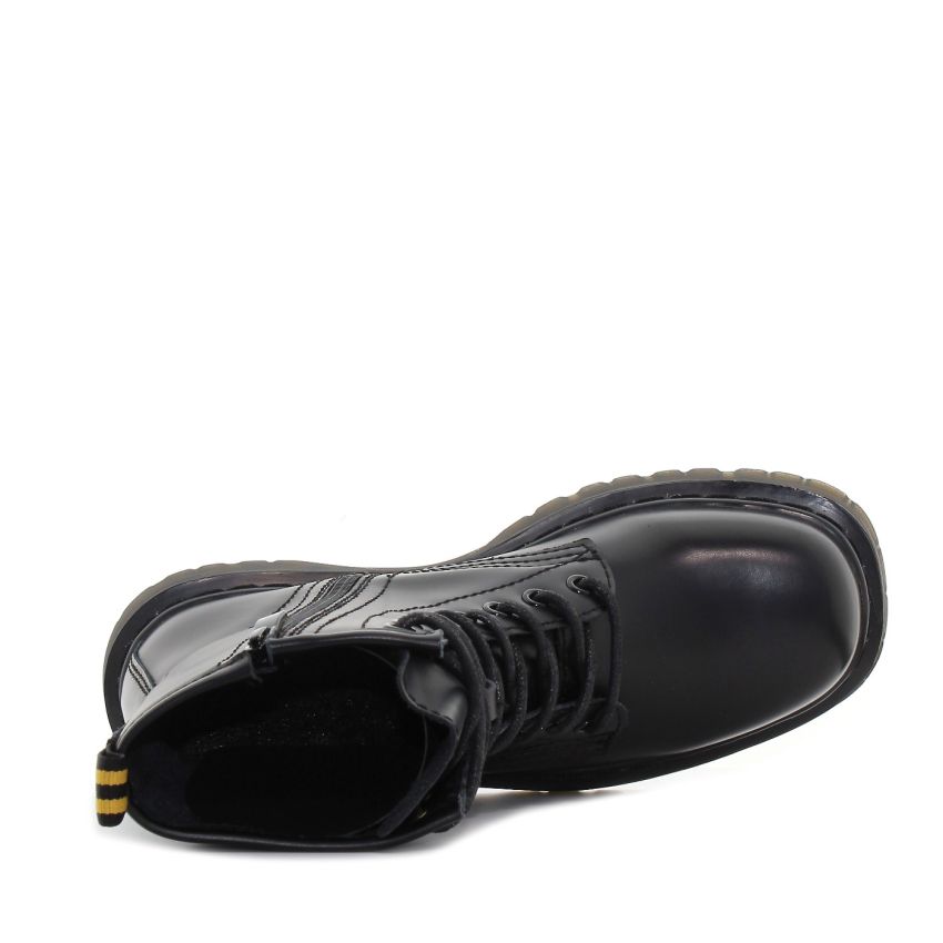 Yolera - Hela fekete női bakancs