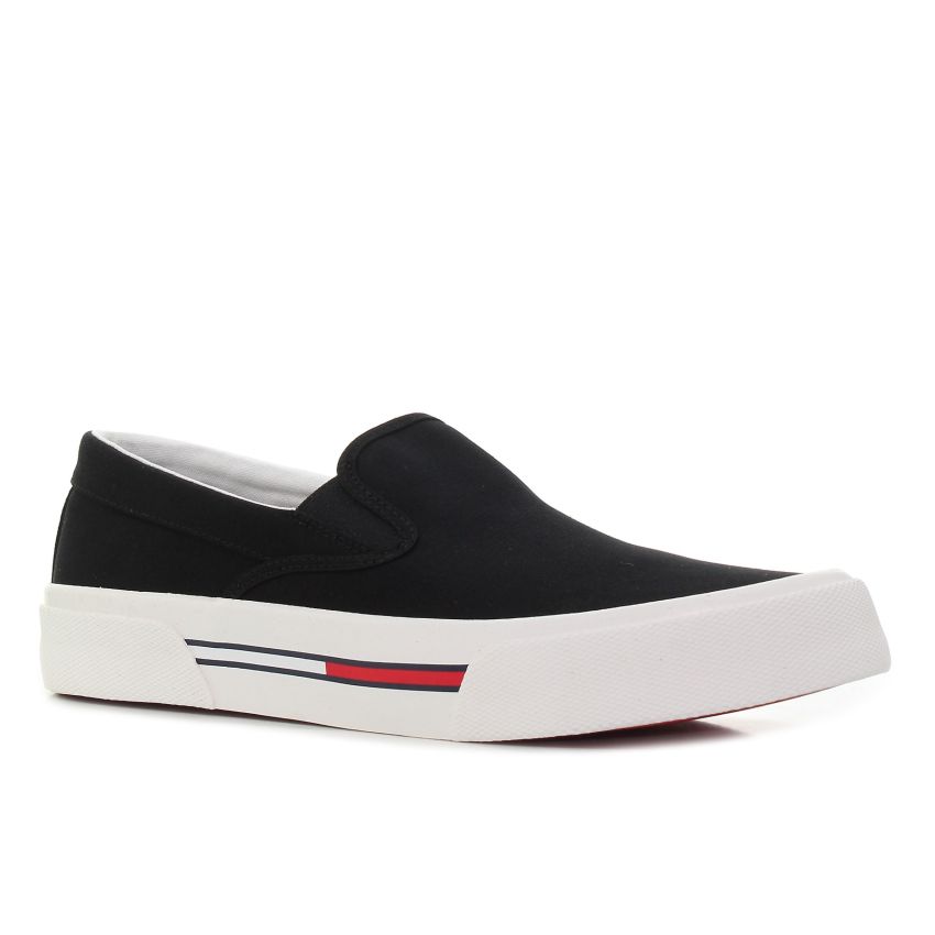 Tommy Hilfiger Slip On Canvas fekete férfi bebújós cipő