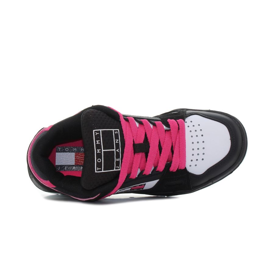 Tommy Hilfiger Wmn Skate Low fekete női cipő