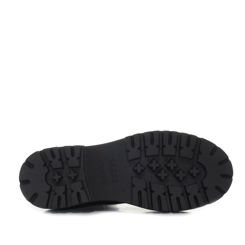 Tommy Hilfiger TJW Chelsea Foxing fekete női bokacsizma