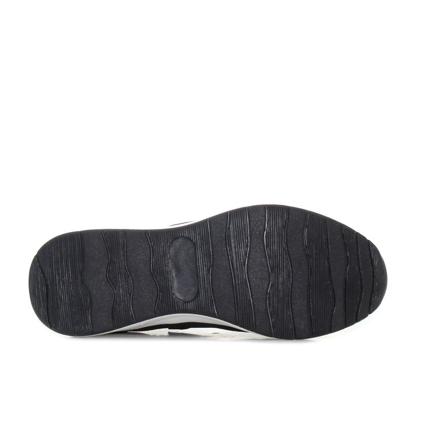 Wink - Minerva fekete női cipő