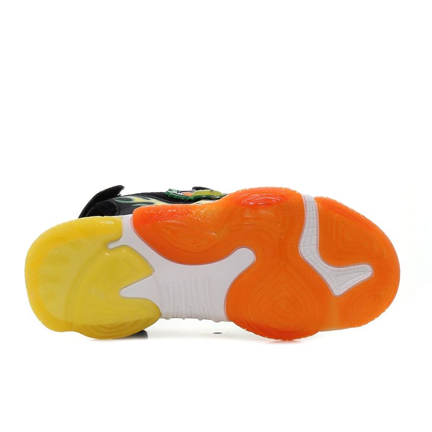 Wink - Monstrumo Nino villogó fekete baba szandál