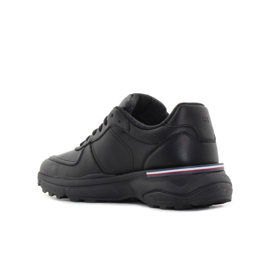 Tommy Hilfiger Modern Runner Premium fekete férfi cipő