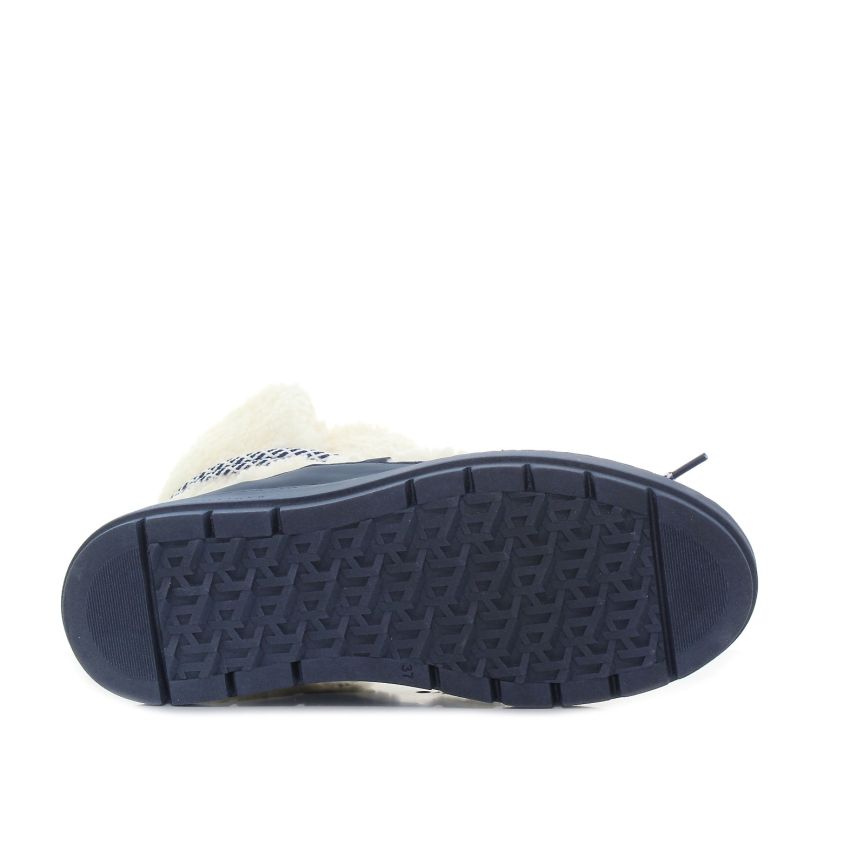 Tommy Hilfiger Faux Fur Snow Bootie női bakancs