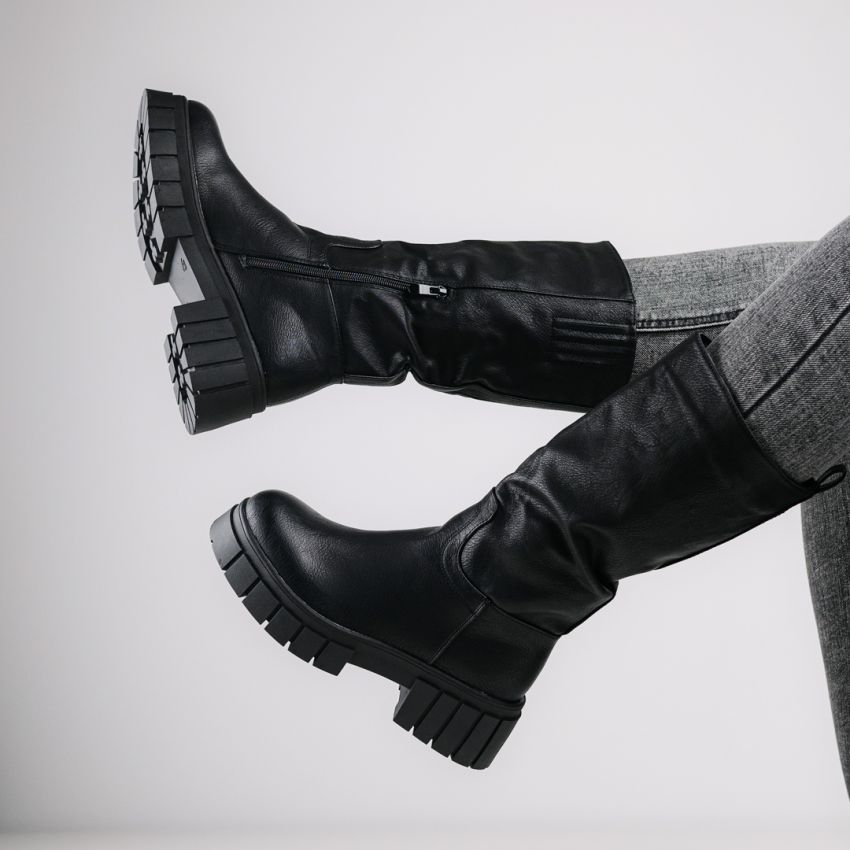 Monogrant - Helga fekete női magasszárú csizma