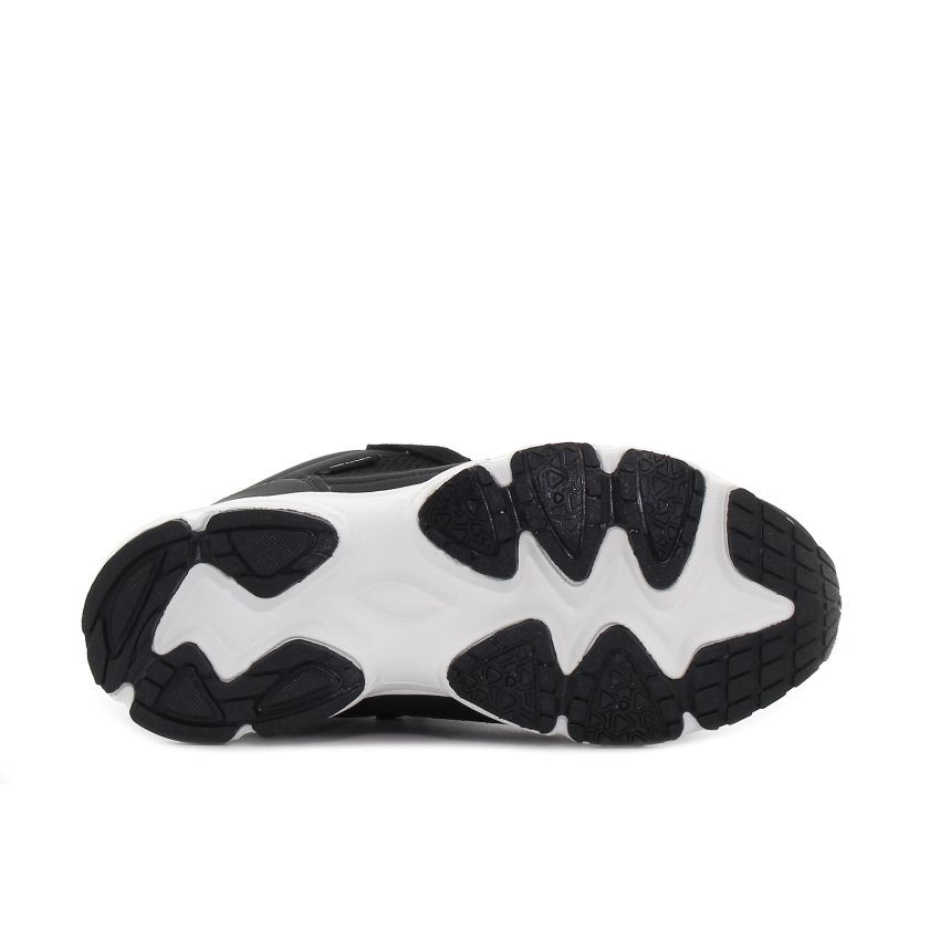 Wink - Bergi vízlepergető fekete gyerek cipő