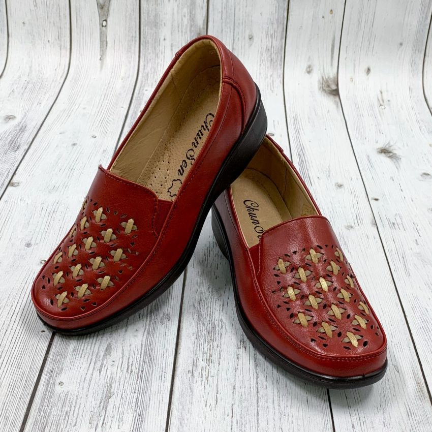 Goll Mara piros női bebújós cipő