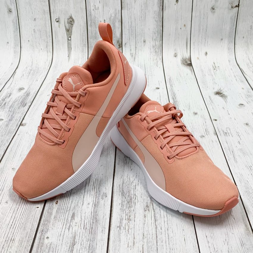 Puma Flyer Runner Mesh lazacszín női sportcipő