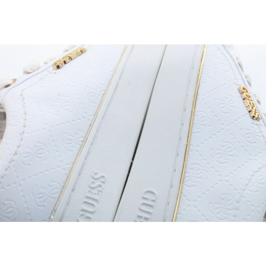 Guess Beckie fehér női cipő (értékcsökkentett)