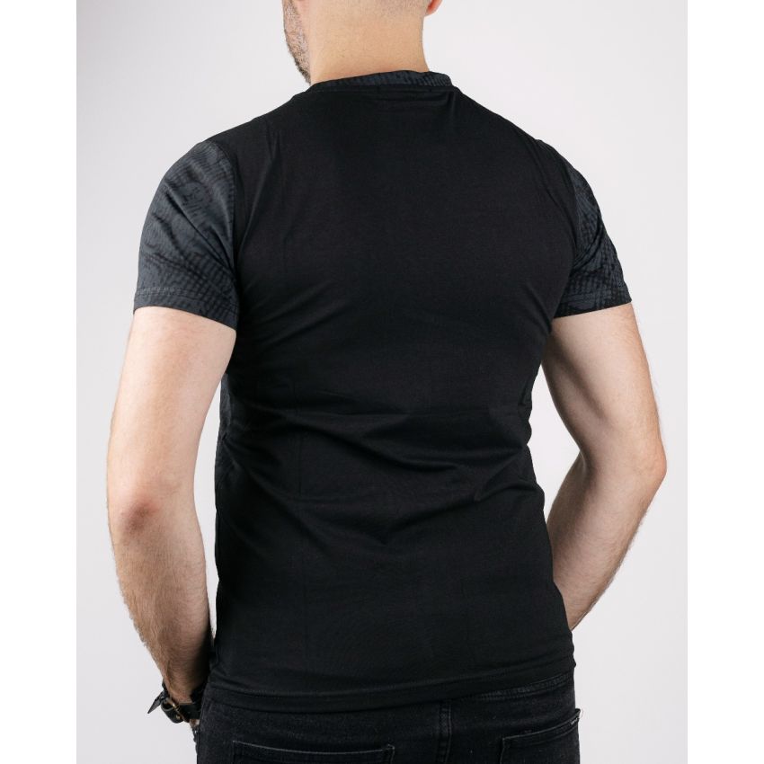 Grace King fekete férfi rövid ujjú