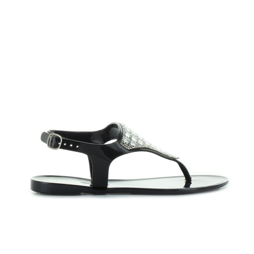 Wink strasszos fekete gyerek szandál